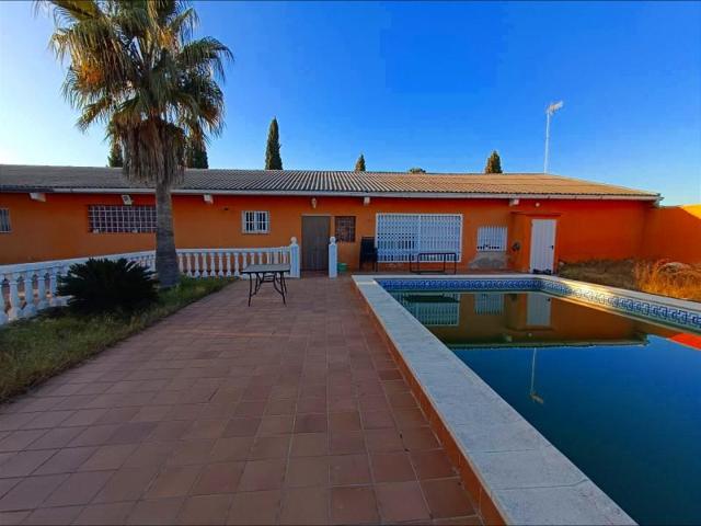 Chalet en venta en Llíria, Santa Bárbara photo 0