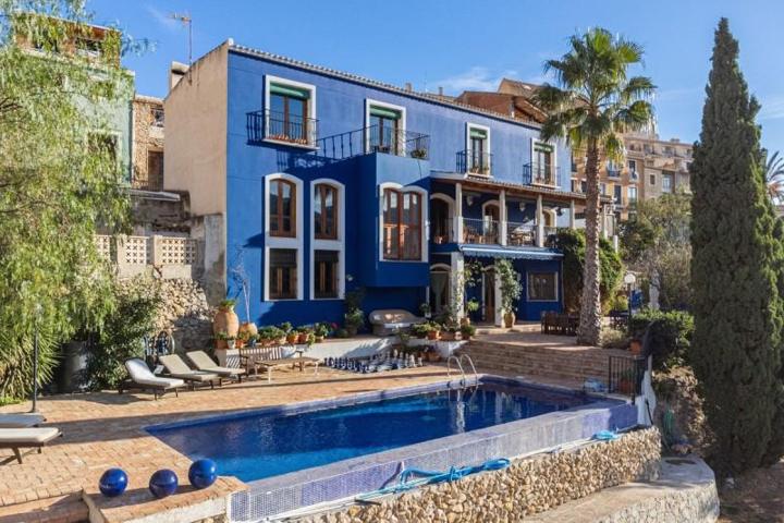 Casa con terreno en venta en Relleu photo 0