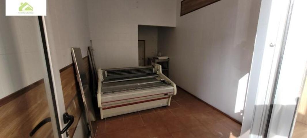 Local comercial en venta en Zamora, Pantoja photo 0