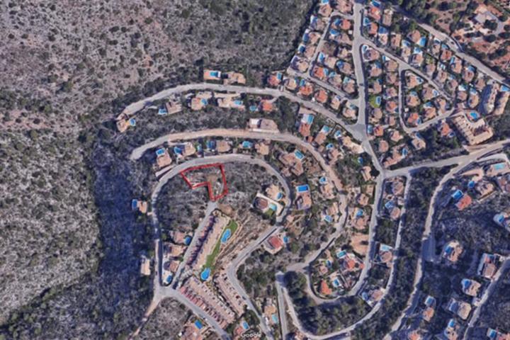 Terreno en venta en Pedreguer, Montaña photo 0