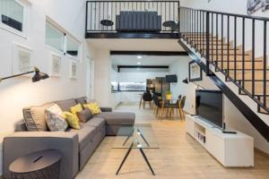 Duplex en venta en Málaga, El Ejido-La Merced-La Victoria photo 0