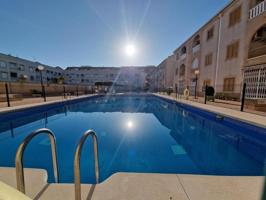 Apartamento en venta en Torrevieja, Torrevieja photo 0