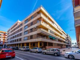 Apartamento en venta en Torrevieja, El Acequión photo 0