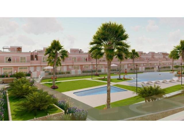Bungalow en venta en Pilar de la Horadada photo 0