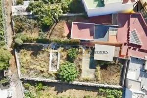 Chalet en venta en Güimar, Calle del Calvario, 38500 photo 0