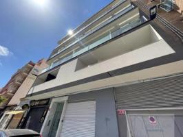 Apartamento en venta en Torrevieja, Centro photo 0