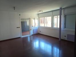 Piso en venta en Vilafranca del Penedès, Molí d\\'En Rovira photo 0