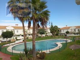 Bungalow en venta en El Portil photo 0