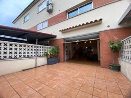 Chalet en venta en Empuriabrava, Puigmal photo 0