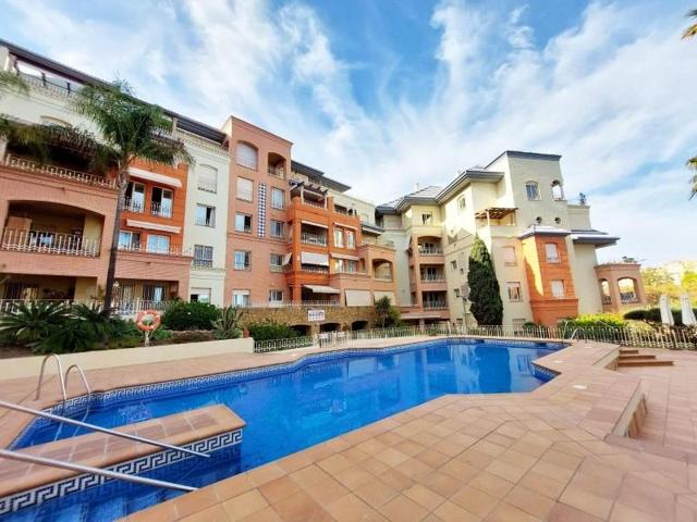 Piso en venta en Benalmádena, Parque de la Paloma photo 0