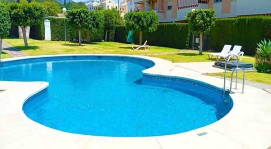Apartamento en venta en Estepona, Estepona Town photo 0