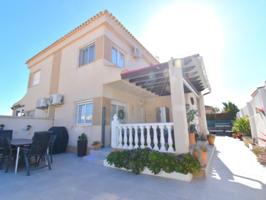 Bungalow en venta en Orihuela, Campoamor photo 0