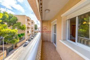 Apartamento en venta en San Pedro del Pinatar, Lo pagan photo 0