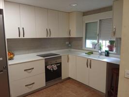 Adosada en venta en Burriana, Plana Baixa photo 0