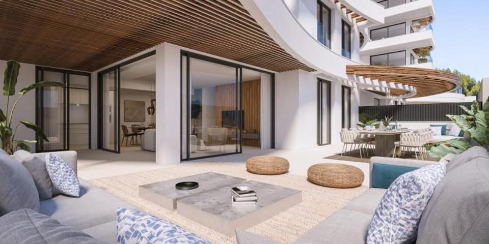 Apartamento en venta en Benalmádena, Puerto Marina photo 0