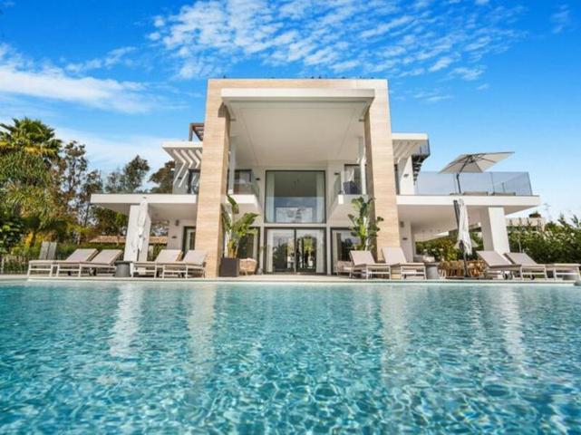 Chalet en venta en Marbella, Marbella Golden Mile - Golden Mile photo 0
