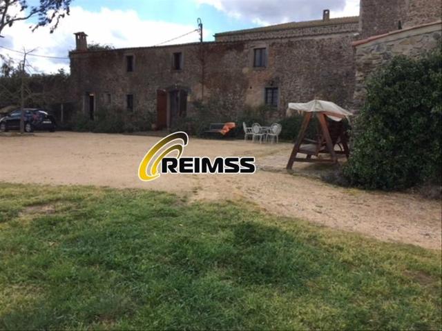 Casa en venta en Maçanet de la Selva photo 0