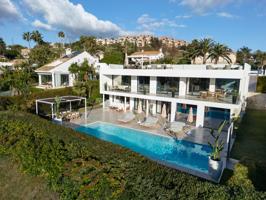Casa en venta en Marbella photo 0