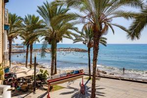 Apartamento en venta en Torrevieja photo 0