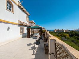 Chalet en venta en Torrevieja photo 0