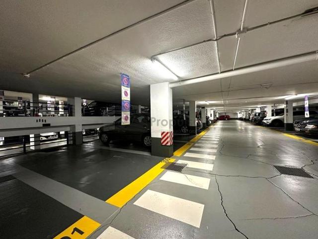 Parking en venta en Zaragoza, Residencial Paraíso, 50008 photo 0
