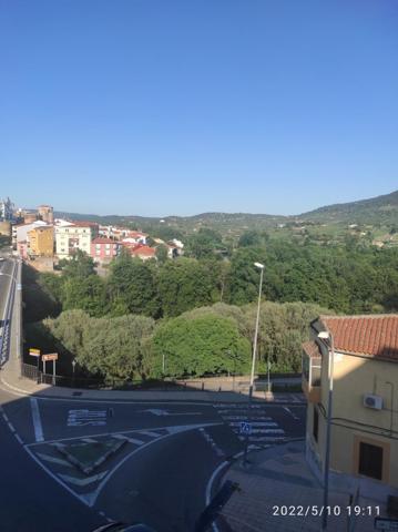 Piso en venta en Plasencia, Avenida de España, 10600 photo 0