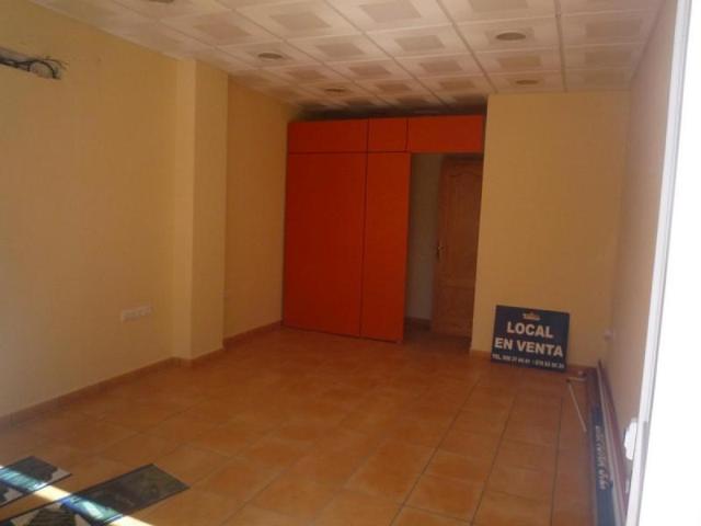 Local comercial en venta en Chipiona, Centro photo 0