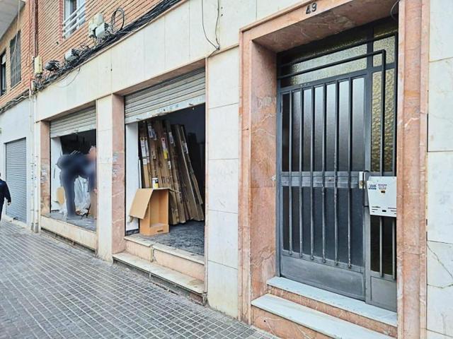 Local comercial en venta en Elche, Altabix photo 0