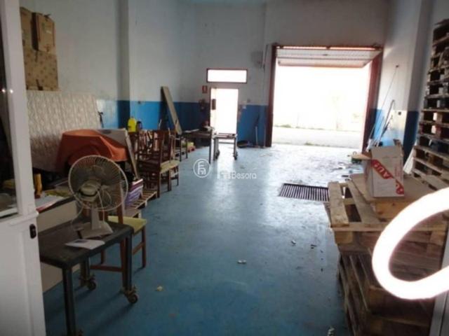 Local comercial en venta en Albatàrrec, Segrià photo 0