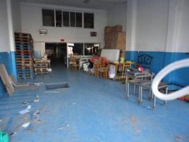 Local comercial en venta en Albatàrrec, Segrià photo 0