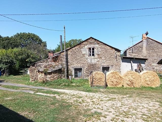Chalet en venta en Betanzos, Betanzos photo 0