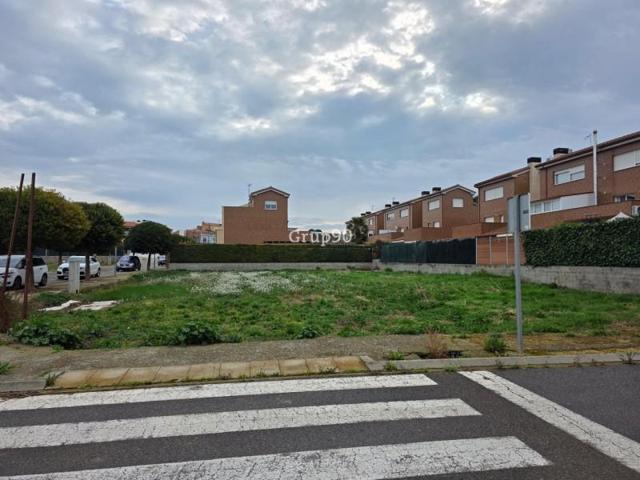 Terreno en venta en Vilanova de Segrià, Cataluna photo 0