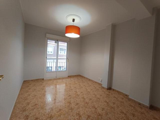 Piso en venta en Zaragoza, Calle de Teodoro Iriarte Reinoso, 50010 photo 0