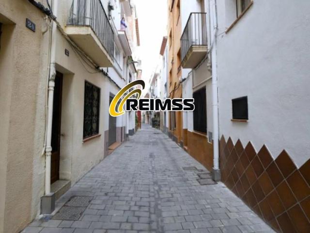 Piso en venta en Blanes photo 0