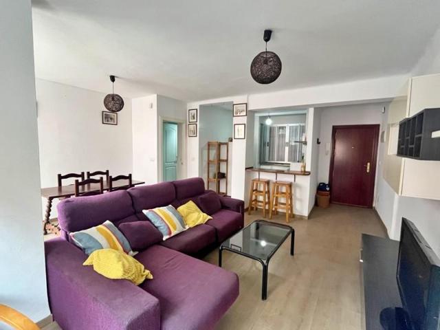 Apartamento en venta en Málaga, Gamarra photo 0