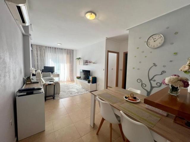 Apartamento en venta en Torrevieja, Centro photo 0