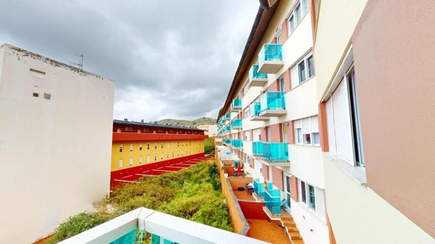 Piso en venta en Las Palmas de Gran Canaria, Tamaraceite photo 0