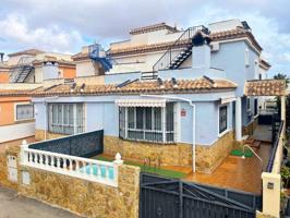Adosada en venta en Orihuela Costa photo 0