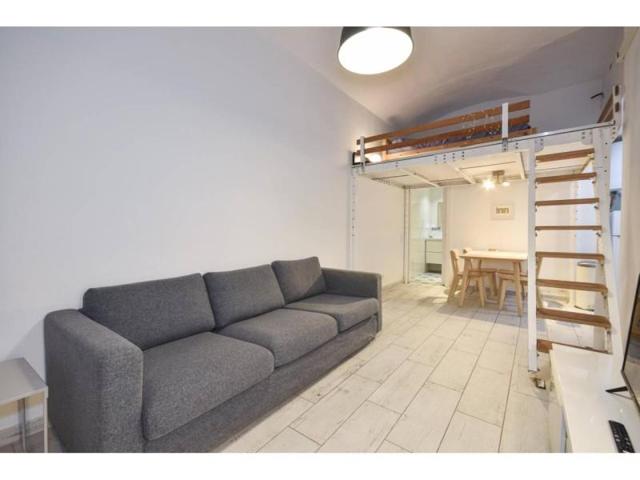 Local comercial en venta en Barcelona, Sant Antoni photo 0