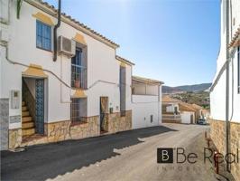 Chalet en venta en Villanueva de Algaidas, Plaza Arenal, 29310 photo 0
