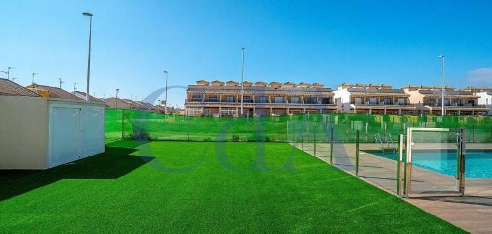 Bungalow en venta en San Pedro del Pinatar photo 0