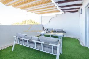 Apartamento en venta en Adeje, Calle Tagara, 38670 photo 0