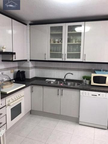 Piso en venta en Alicante, Centro photo 0