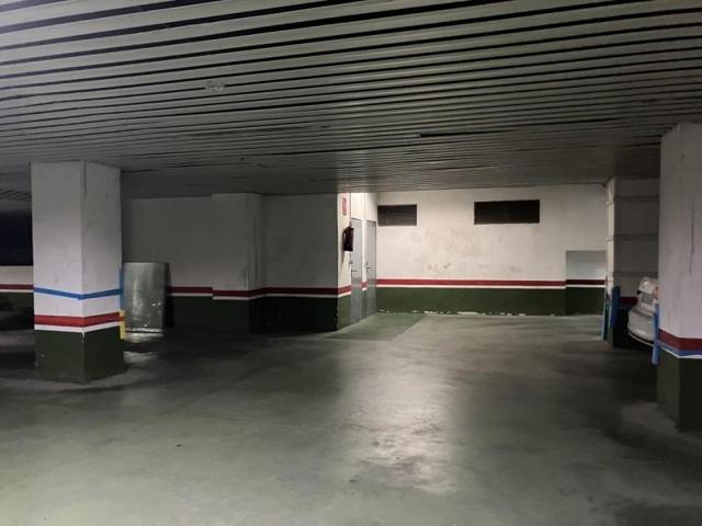 Local comercial en venta en Zaragoza, Avenida de Cataluña, 50014 photo 0