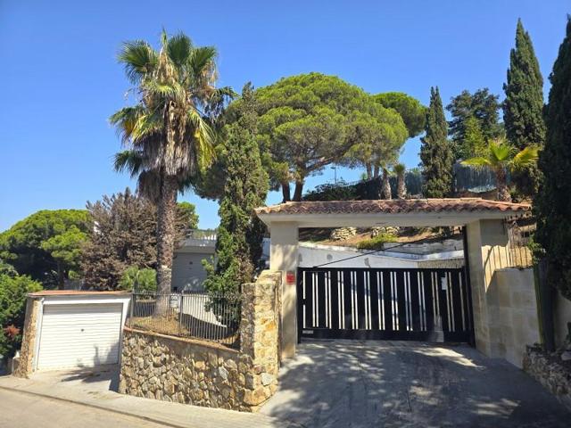 Casa en venta en Lloret de Mar photo 0