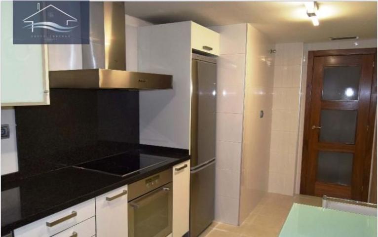 Piso en venta en Alicante, Centro photo 0