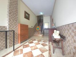 Casa en venta en La Nucia, Centro photo 0