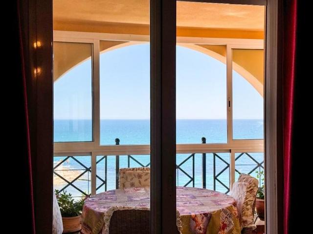 Apartamento en venta en Torrevieja photo 0