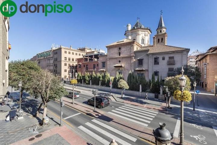 Piso en venta en Granada, Corte Ingles photo 0