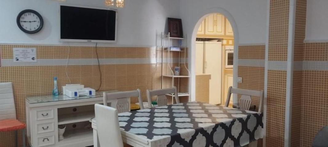 Piso en venta en Cádiz, LA CALETA - LA VIÑA photo 0